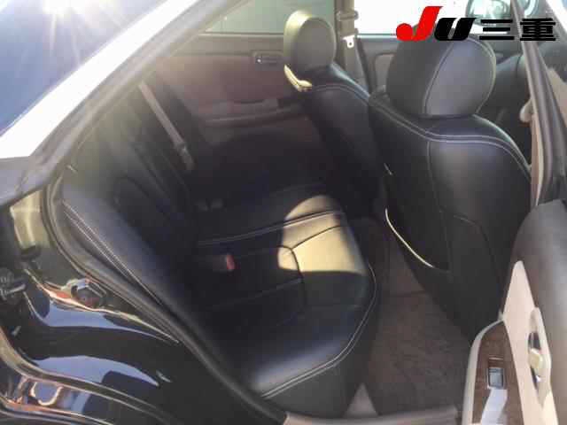 NISSAN LAUREL