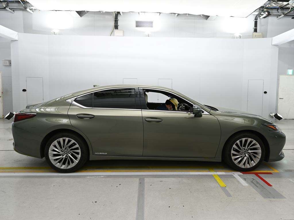 LEXUS ES300H
