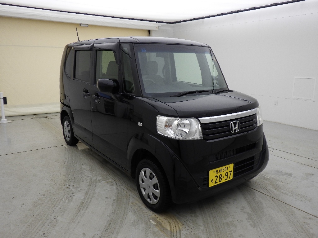 HONDA N-BOX