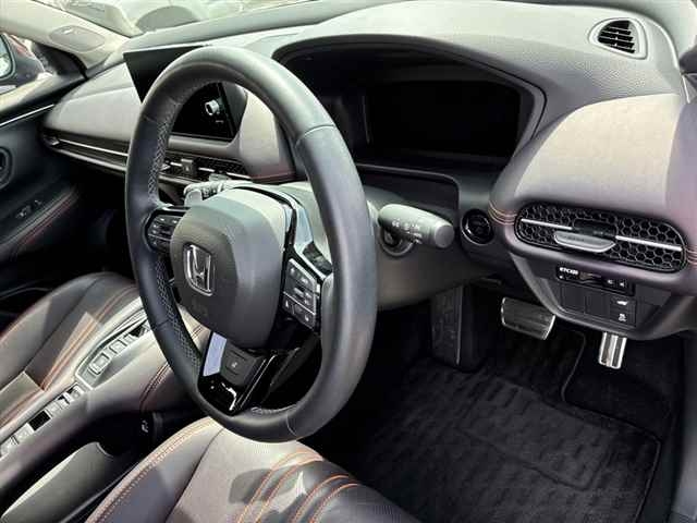 HONDA ZR-V