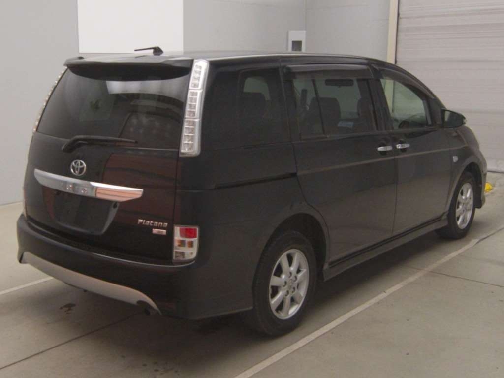 TOYOTA ISIS