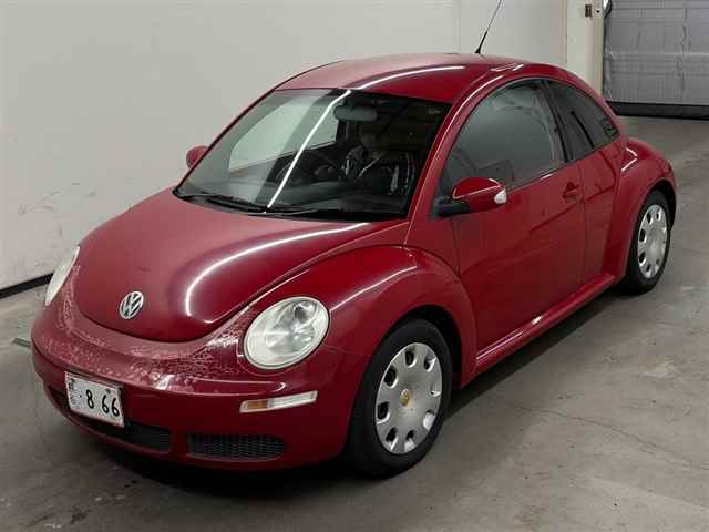 VOLKSWAGEN BEETLE