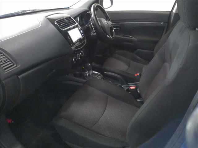 MITSUBISHI RVR
