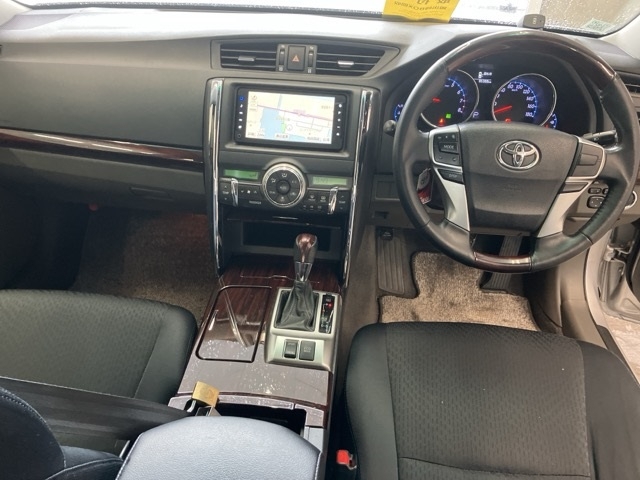 TOYOTA MARK X
