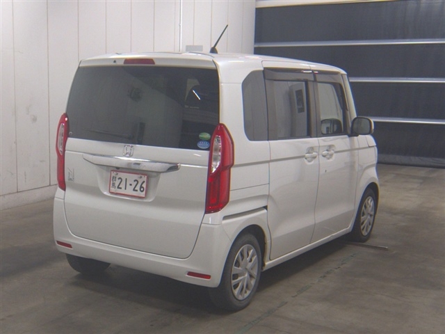 HONDA N-BOX