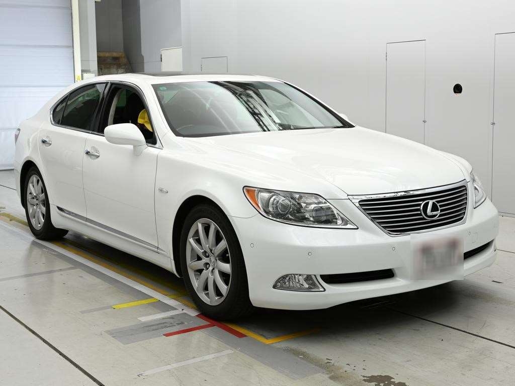LEXUS LS460