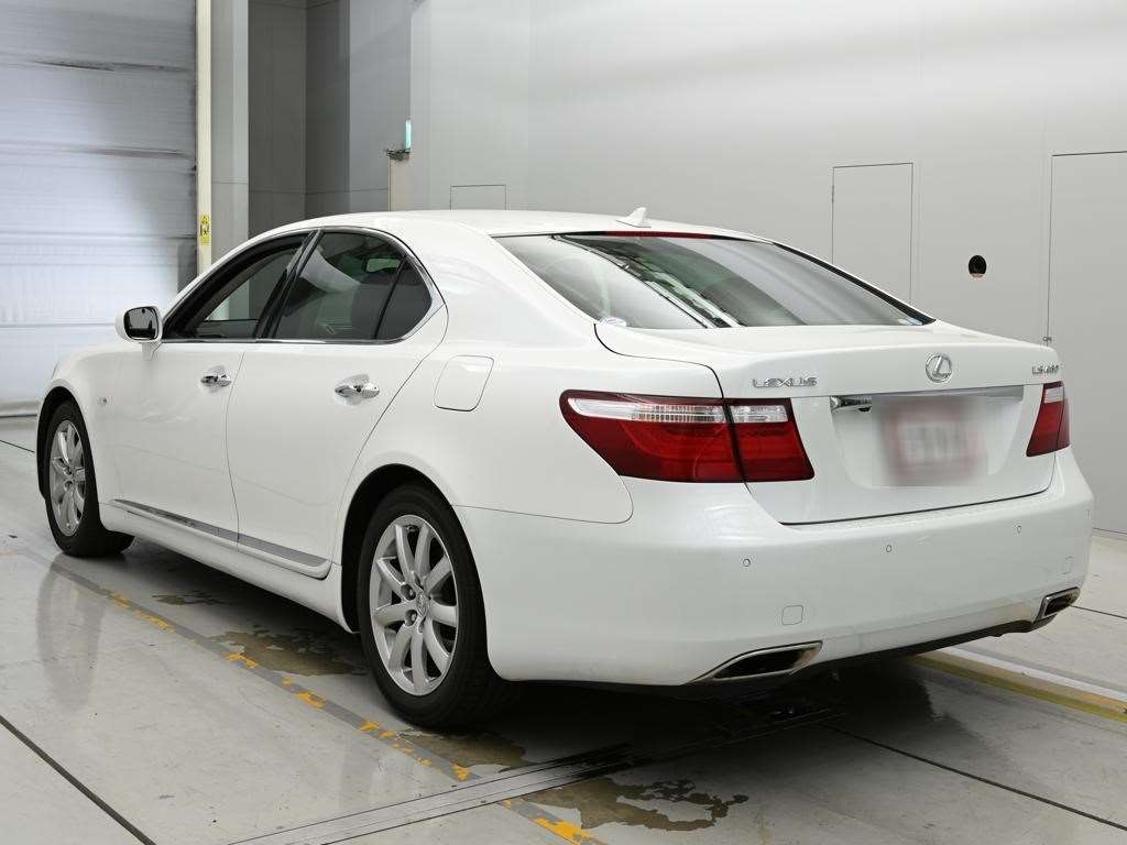 LEXUS LS460
