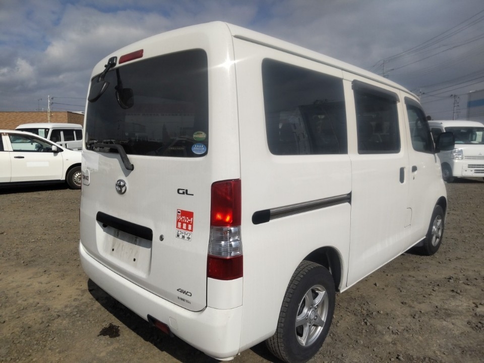 TOYOTA TOWN ACE