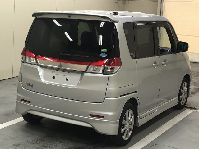 MITSUBISHI DELICA D:2