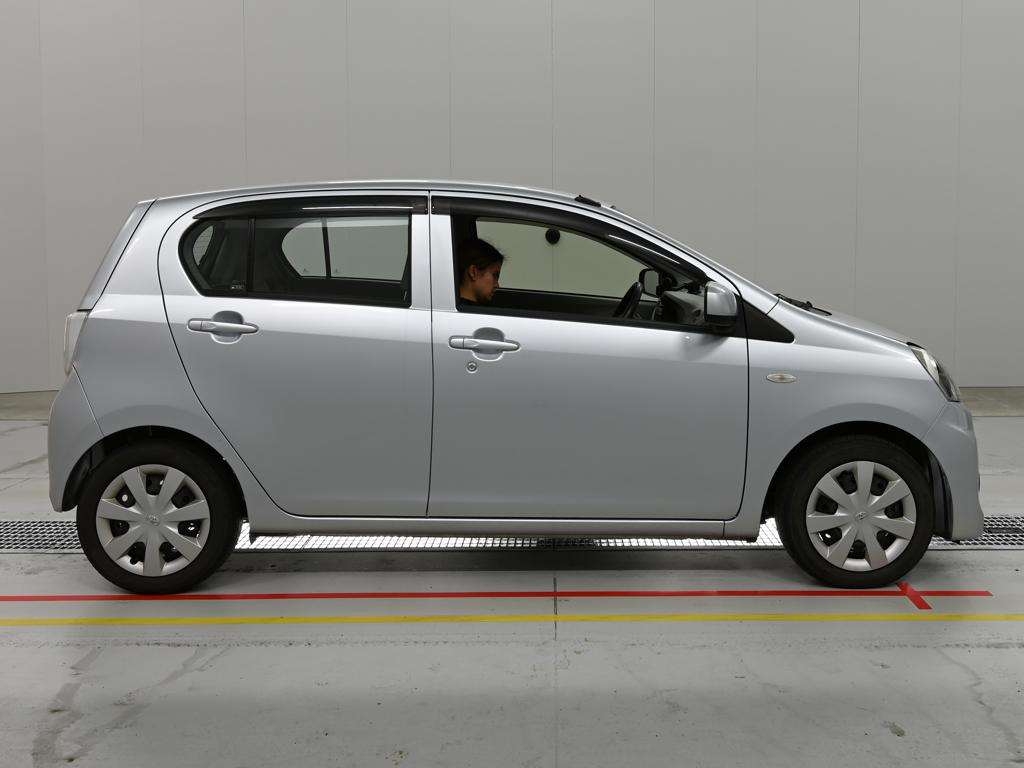 TOYOTA PIXIS EPOCH