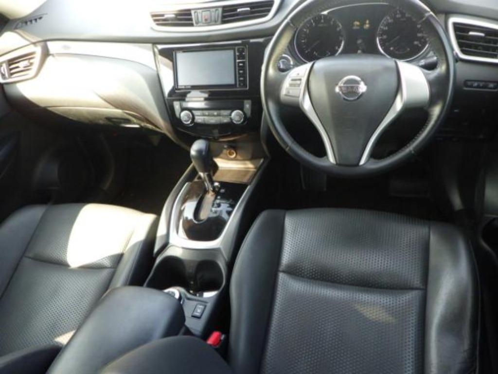 NISSAN X-TRAIL