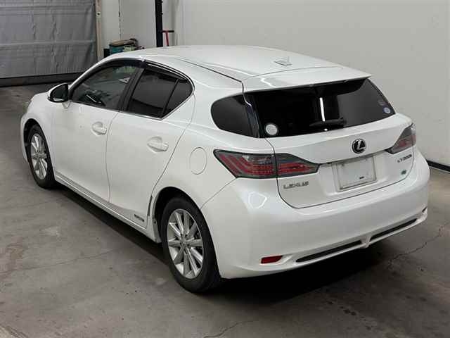 LEXUS CT200H
