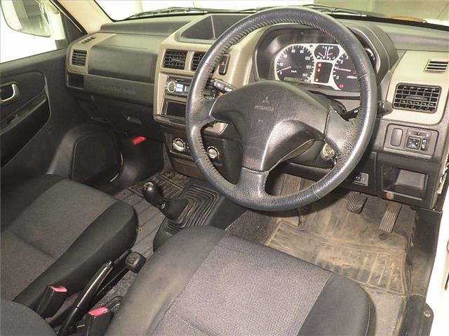 MITSUBISHI PAJERO MINI