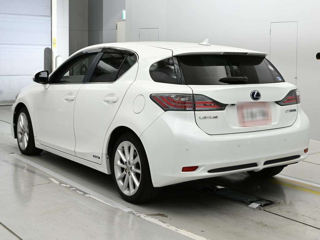LEXUS CT200H
