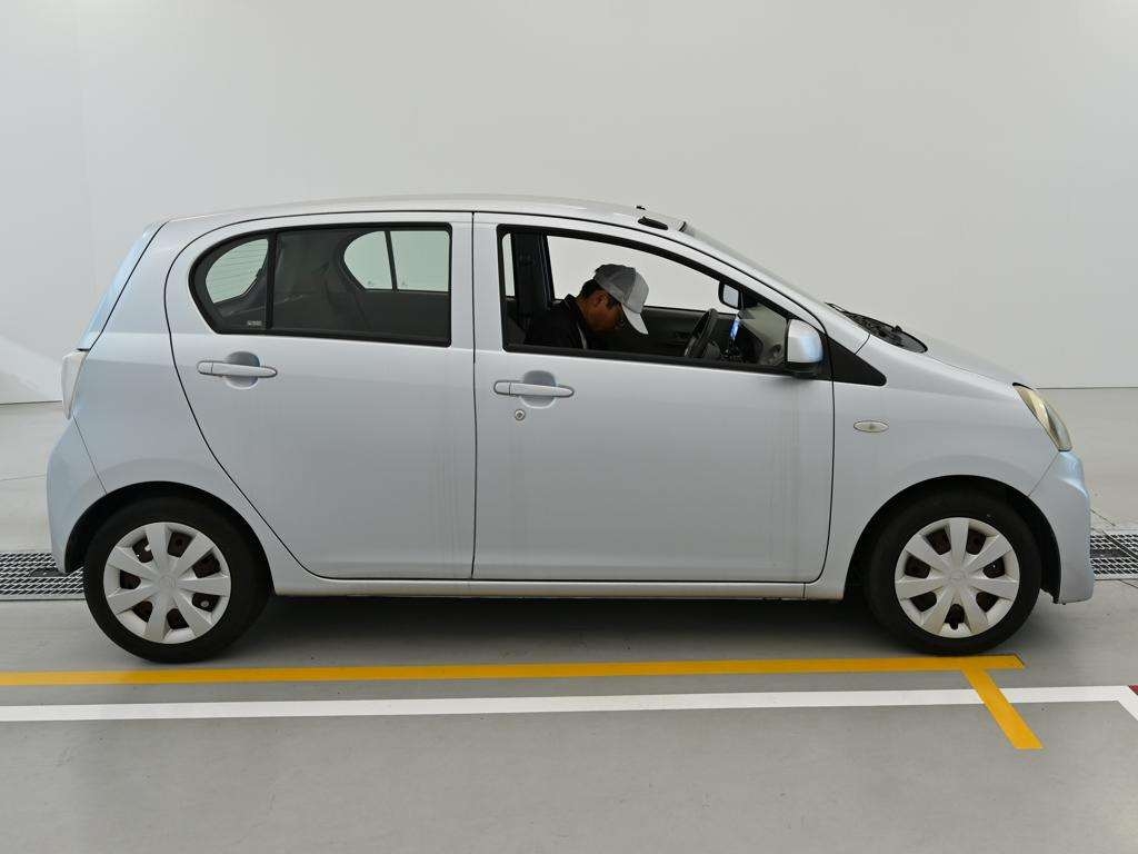 SUBARU PLEO PLUS