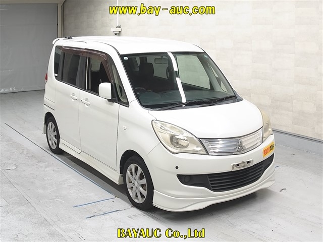 MITSUBISHI DELICA D:2