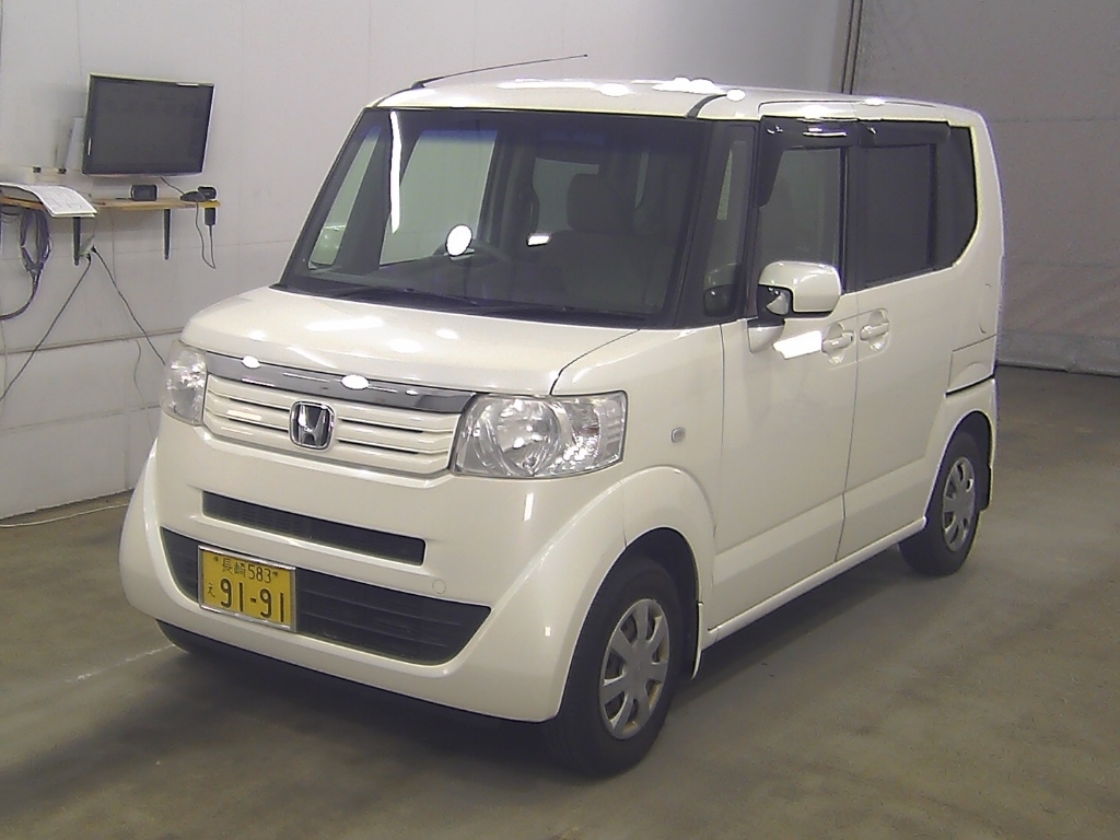 HONDA N-BOX