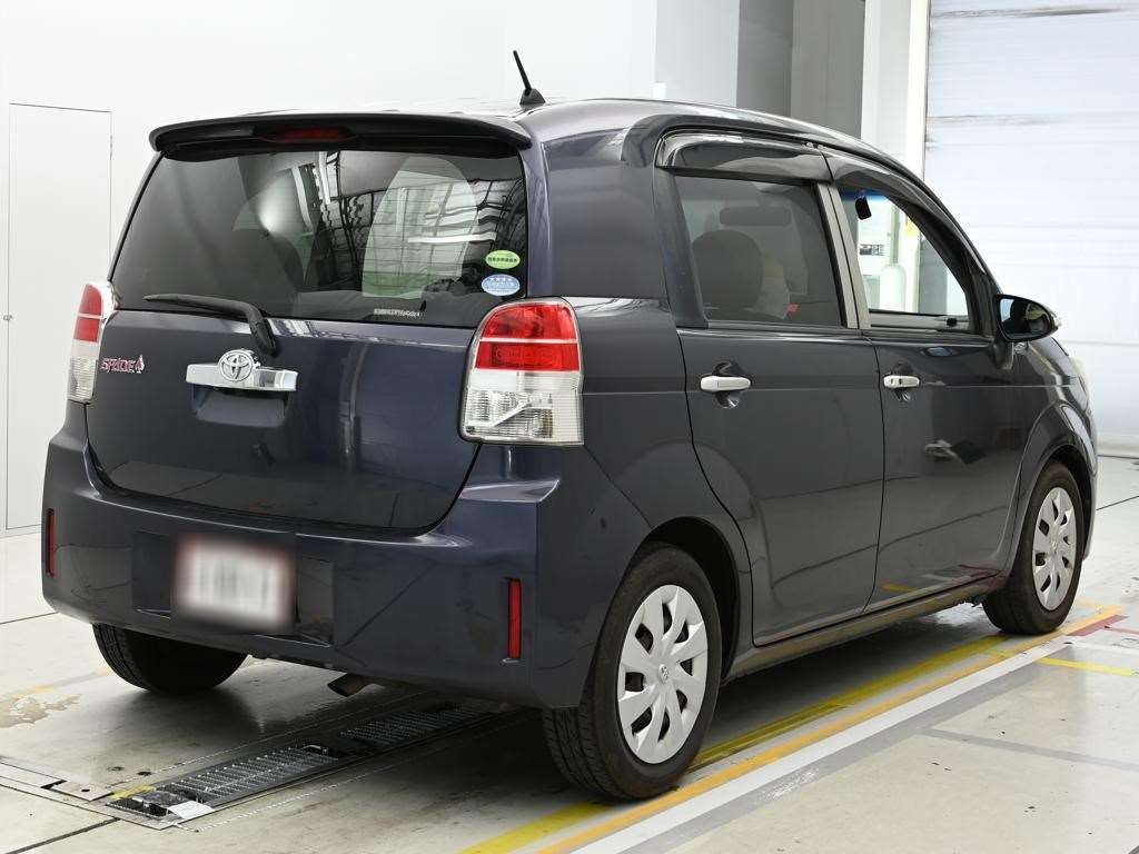 TOYOTA SPADE