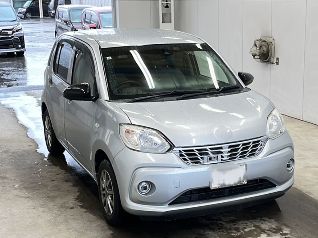 DAIHATSU BOON