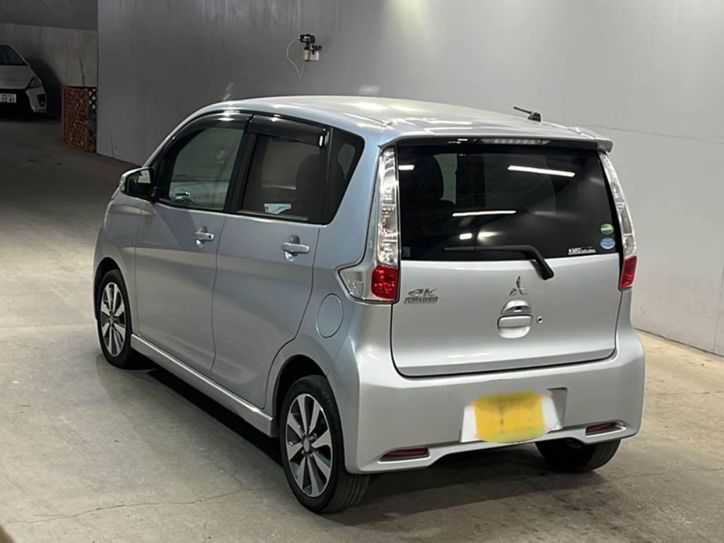MITSUBISHI EK CUSTOM