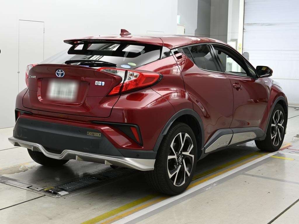 TOYOTA C-HR