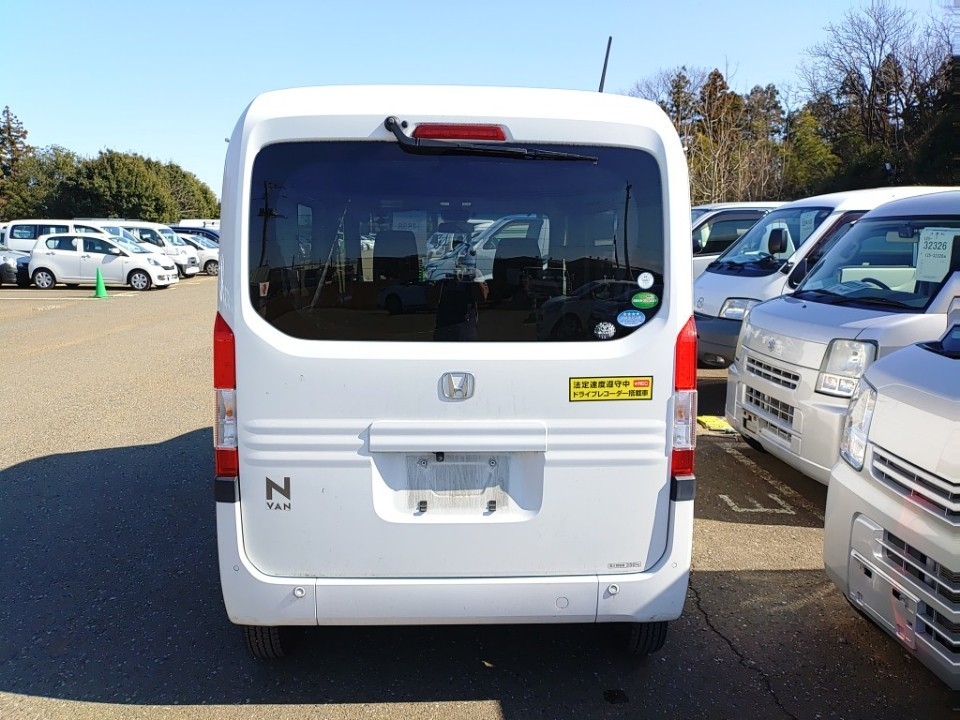 HONDA N-VAN