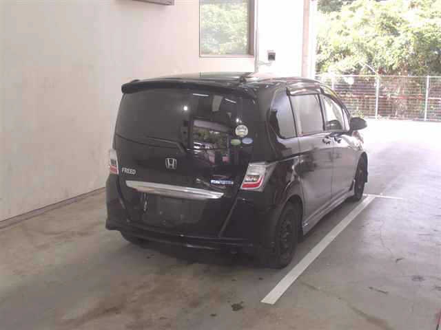 HONDA FREED