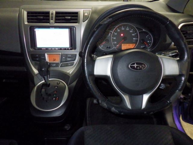 SUBARU TREZIA