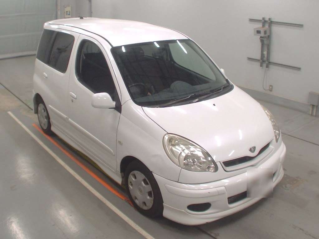 TOYOTA FUNCARGO