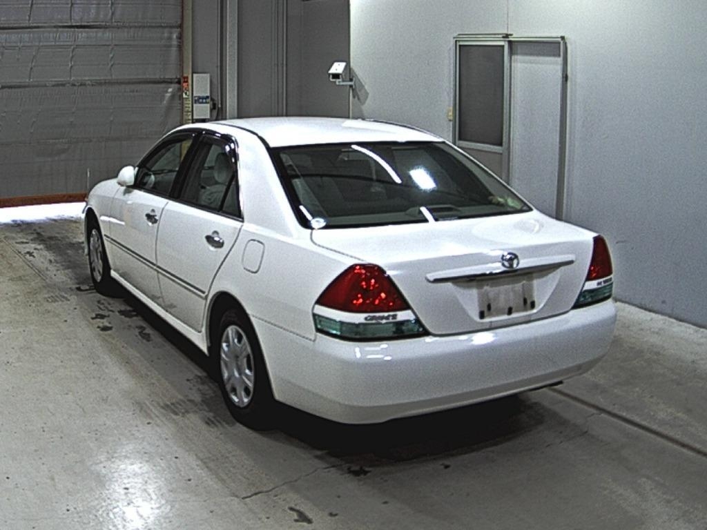TOYOTA MARK II