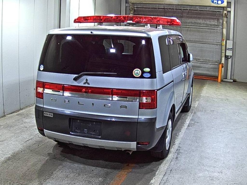 MITSUBISHI DELICA D:5