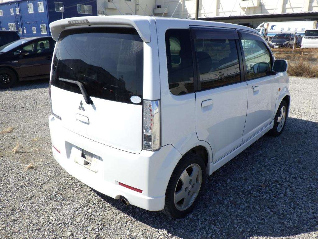 MITSUBISHI EK SPORT