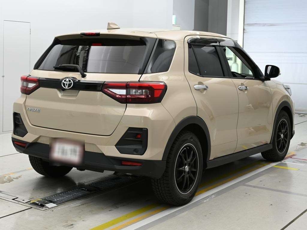 TOYOTA RAIZE