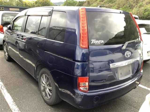 TOYOTA ISIS