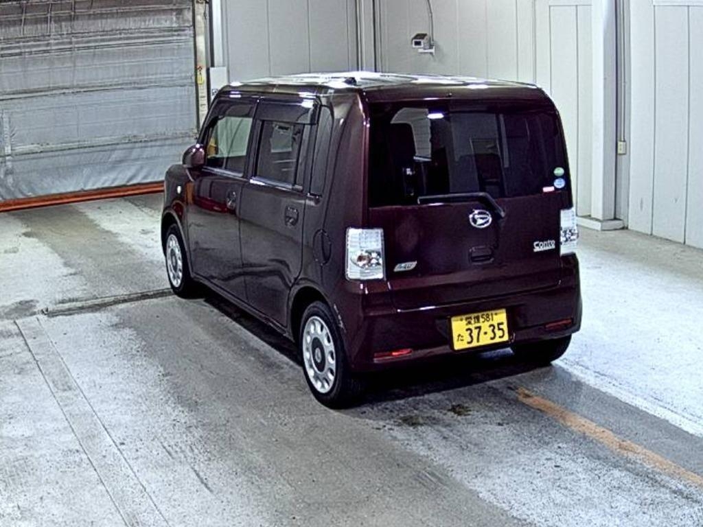 DAIHATSU MOVE CONTE