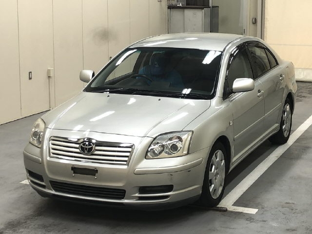 TOYOTA AVENSIS