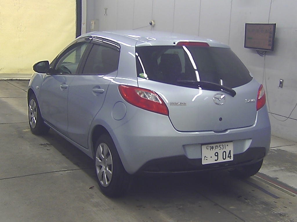 MAZDA DEMIO
