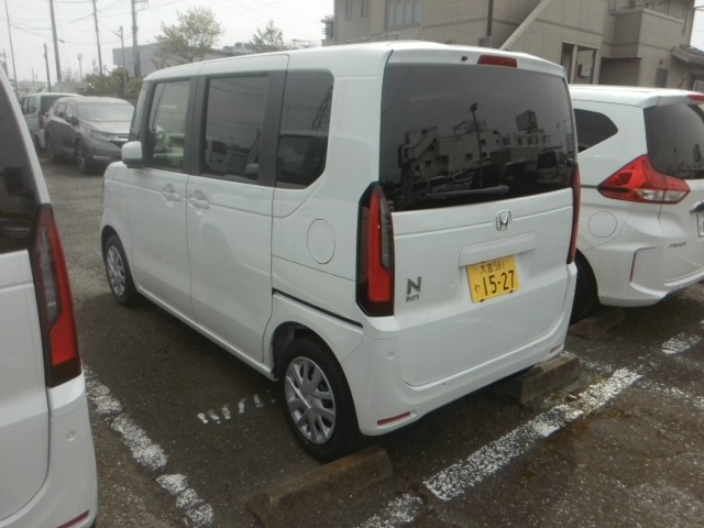 HONDA N-BOX