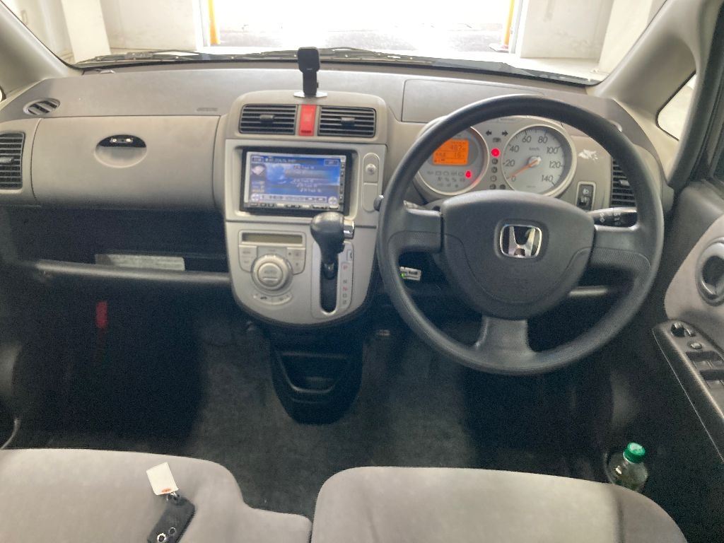 HONDA LIFE