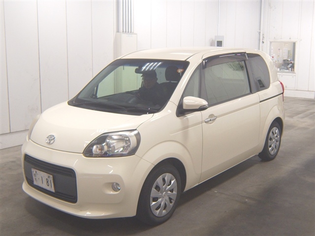 TOYOTA PORTE