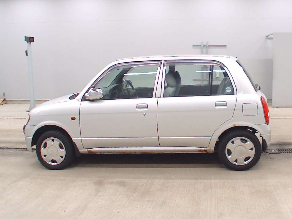 DAIHATSU MIRA