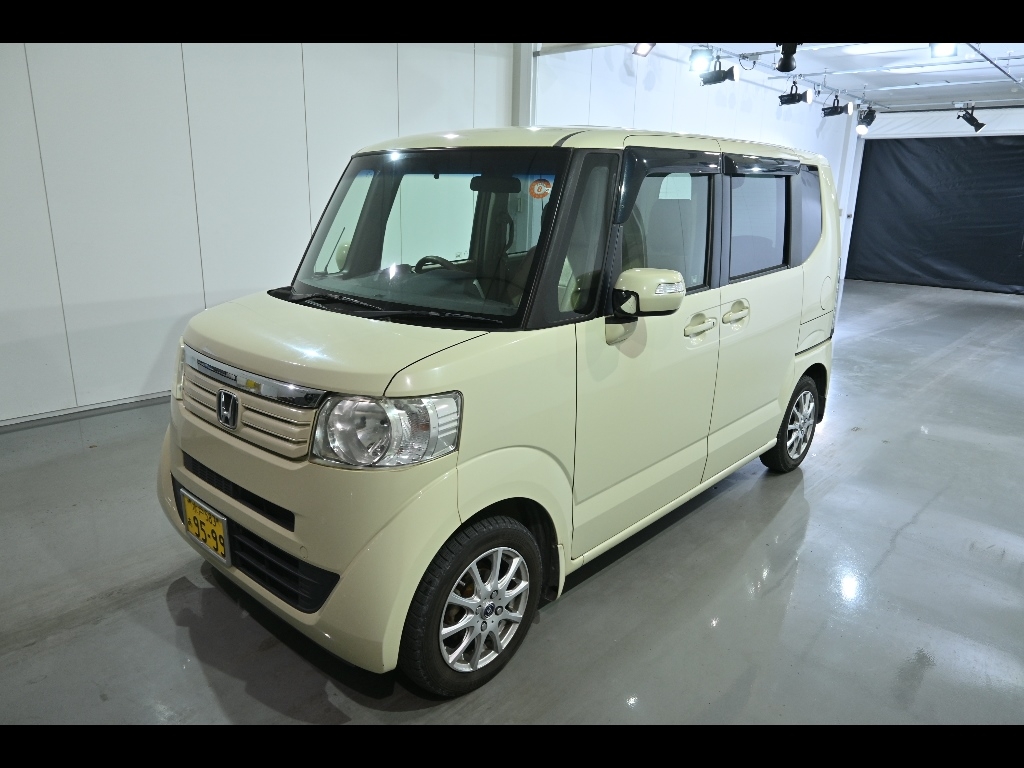 HONDA N-BOX