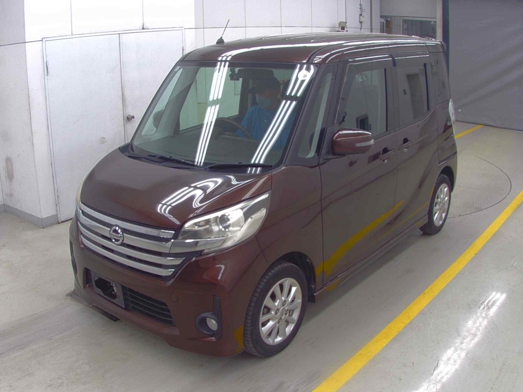 NISSAN DAYZ ROOX