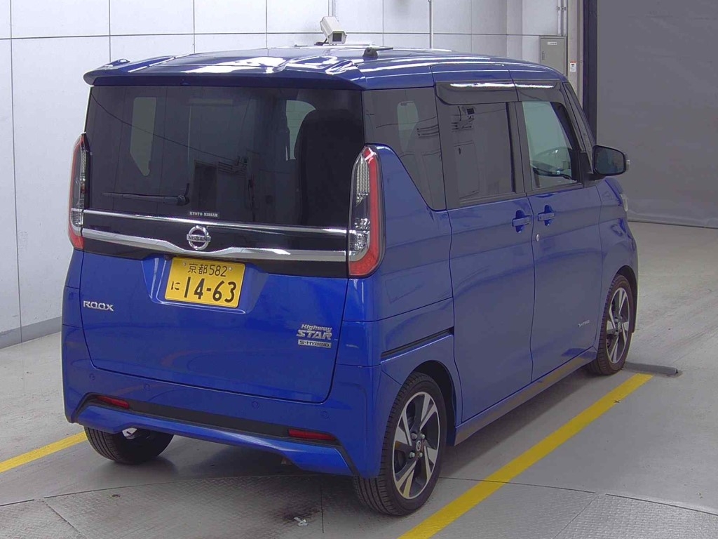 NISSAN ROOX