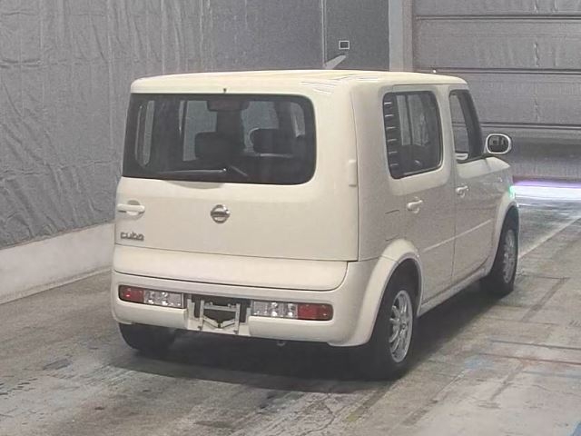 NISSAN CUBE