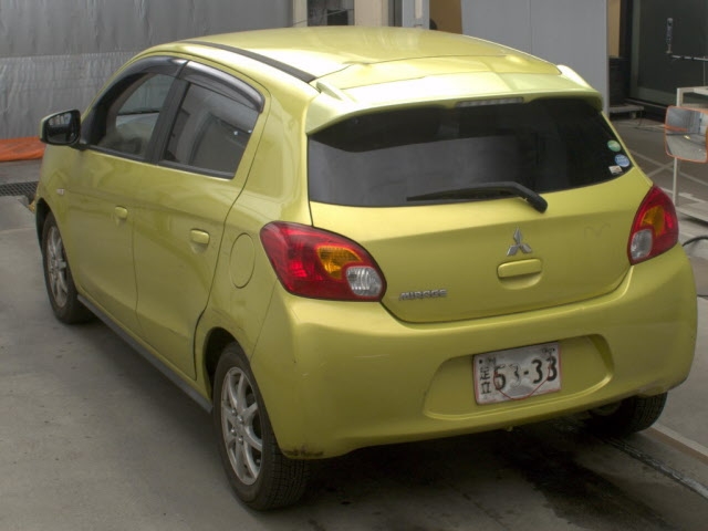 MITSUBISHI MIRAGE