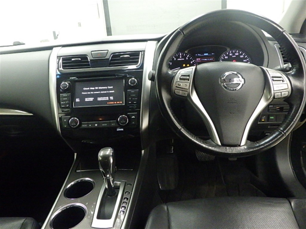 NISSAN TEANA