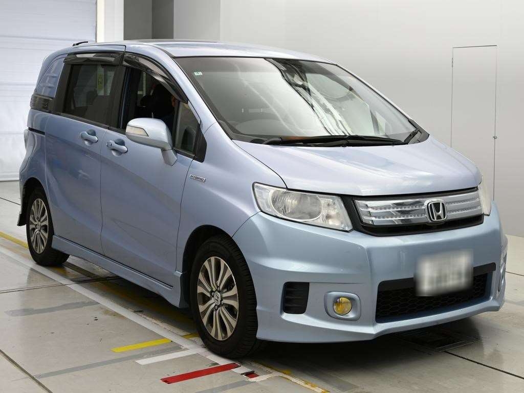 HONDA FREED