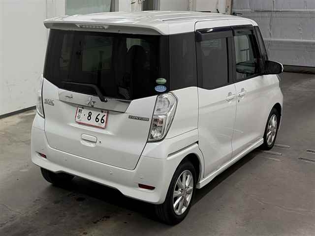 MITSUBISHI EK SPACE