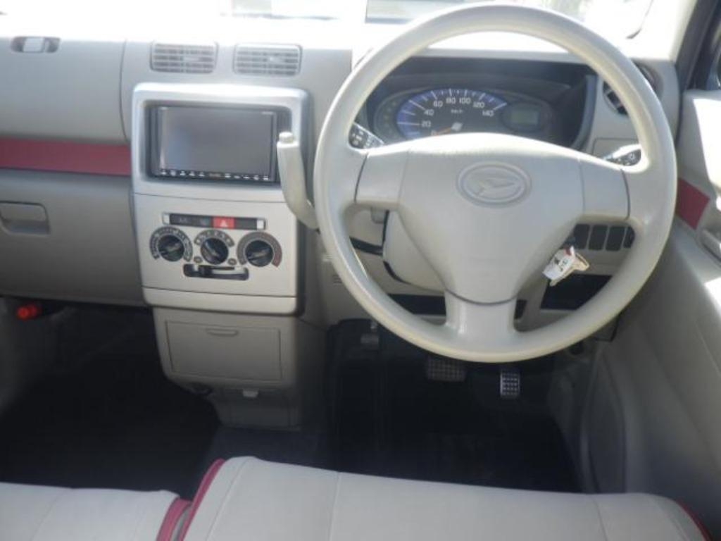 DAIHATSU MOVE CONTE